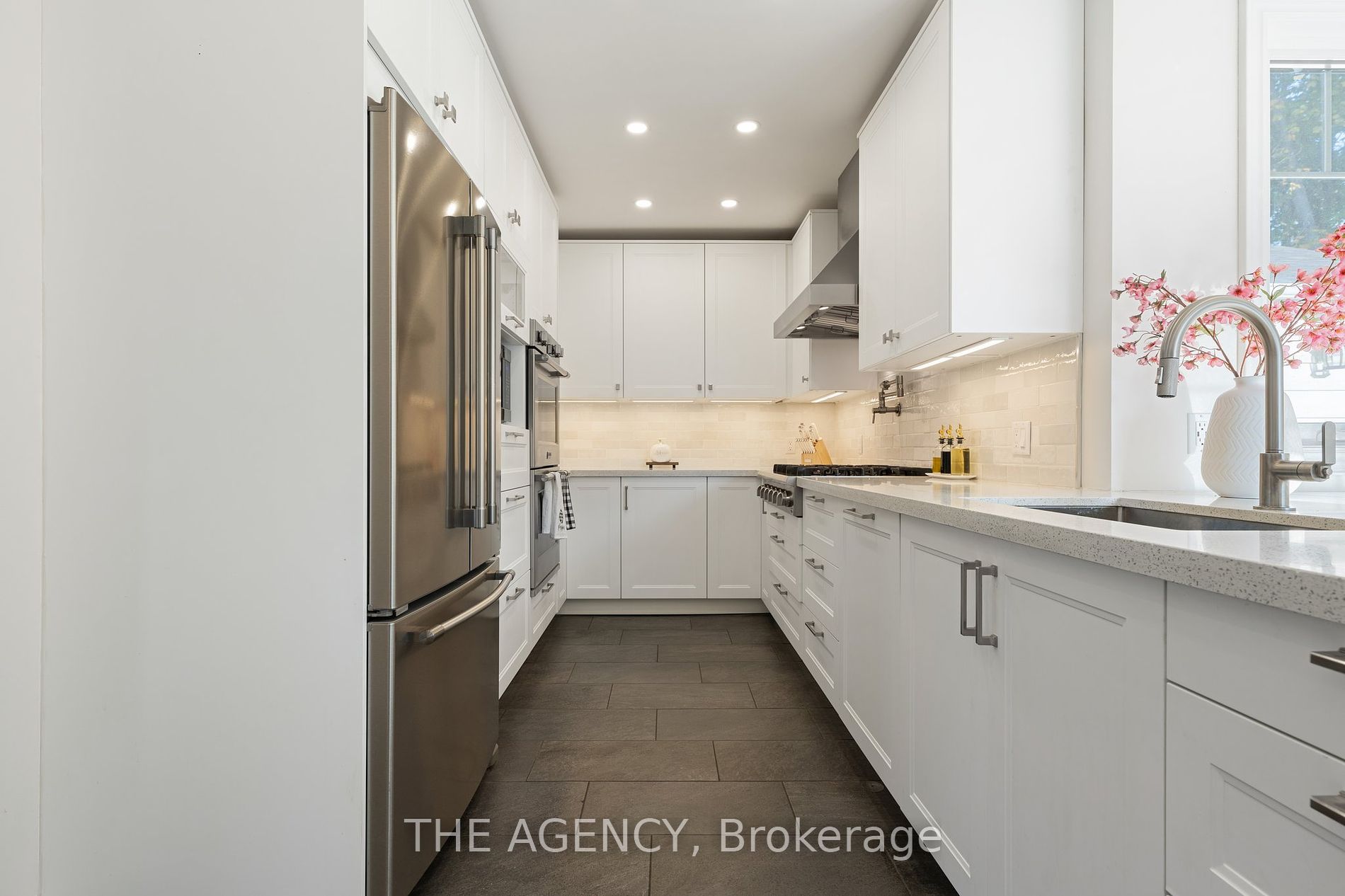 64 Ridgewood Drive