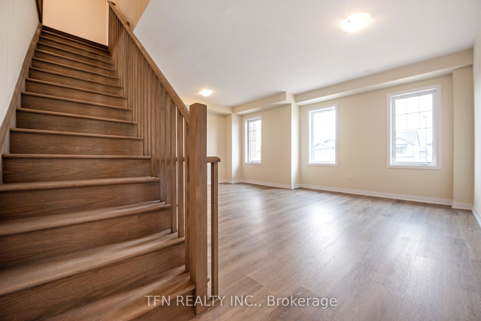 185 Bedrock Dr, #3