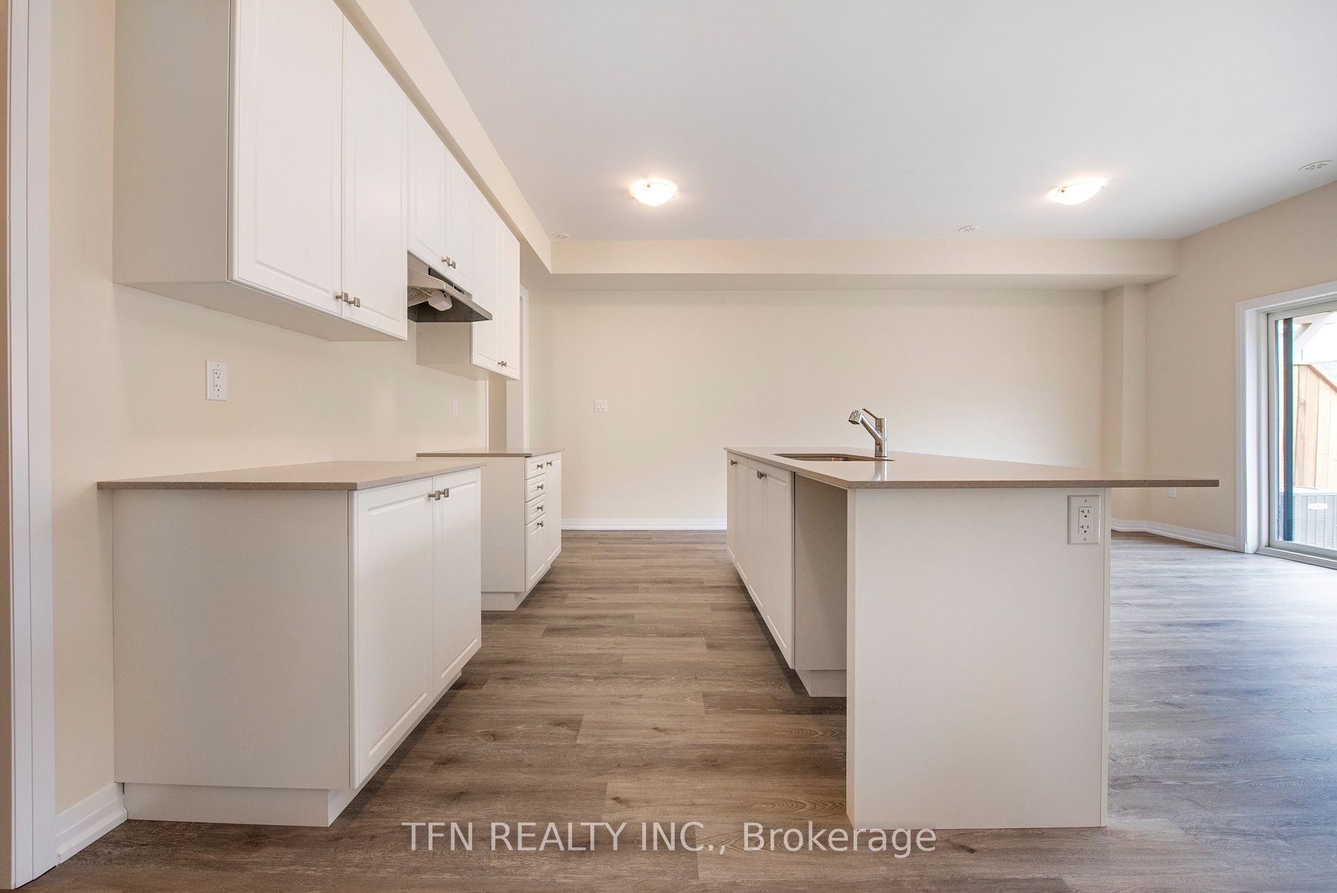 185 Bedrock Dr, #3