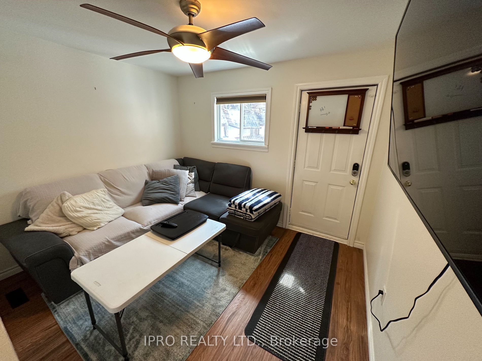 27 Berryman Ave