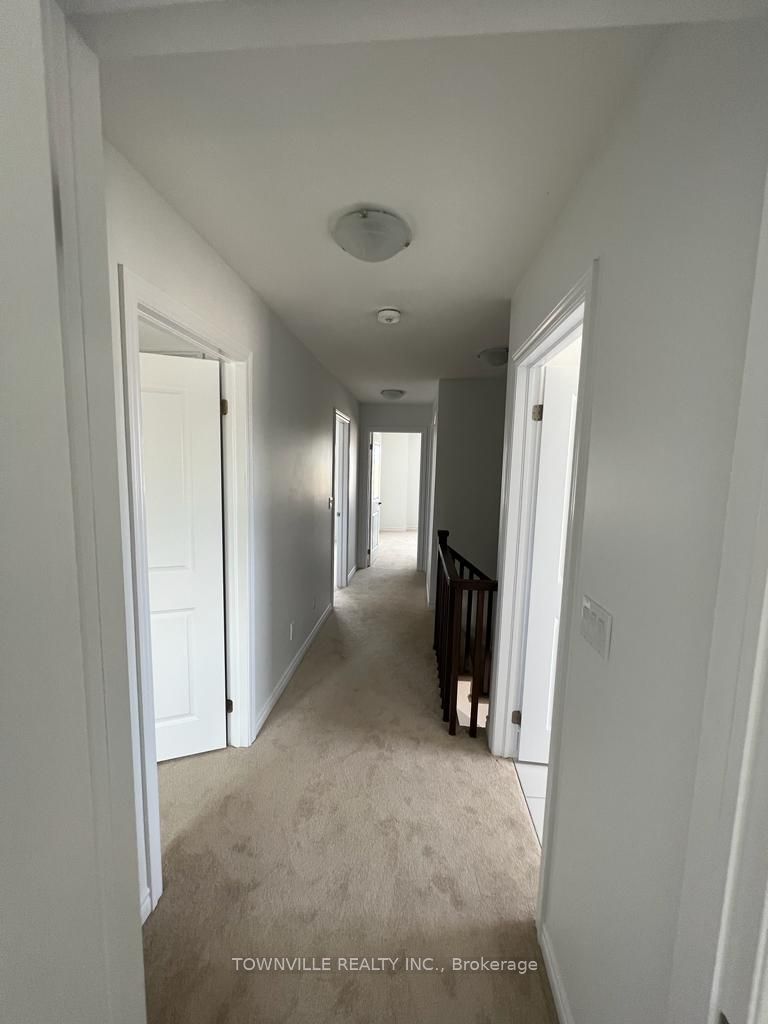 18 LINCOLN Drive