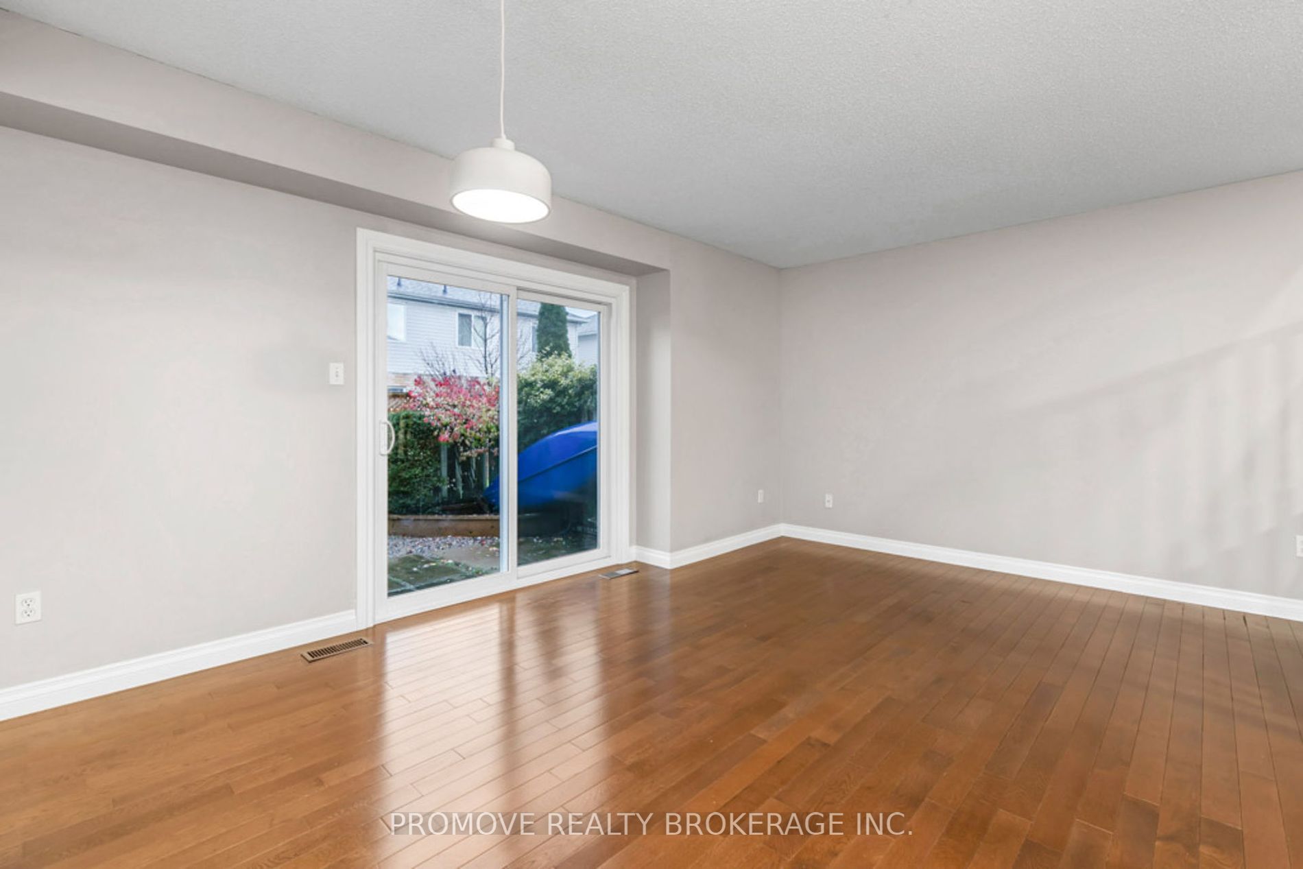 240 London Rd W, #67