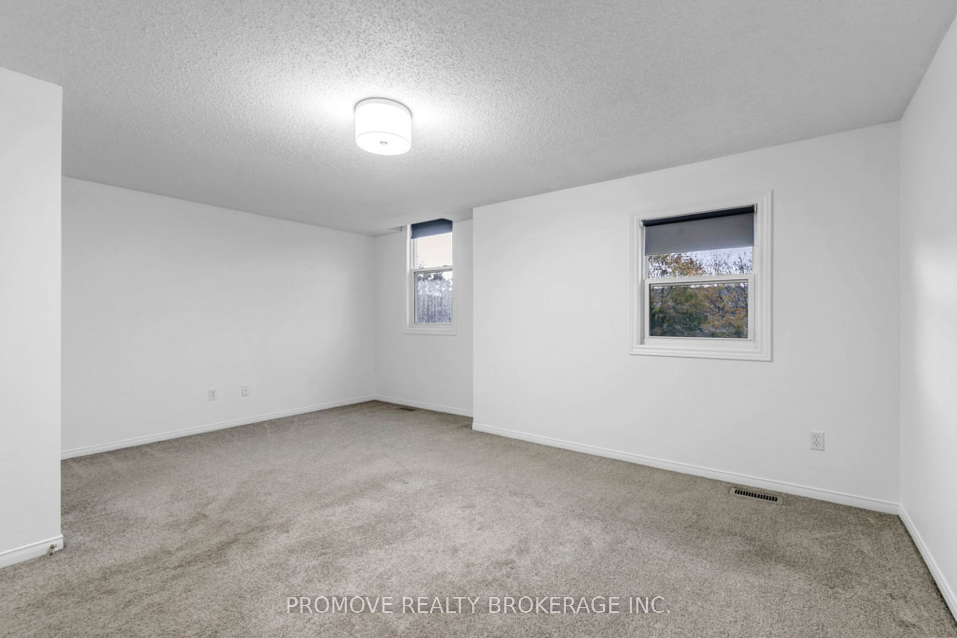 240 London Rd W, #67