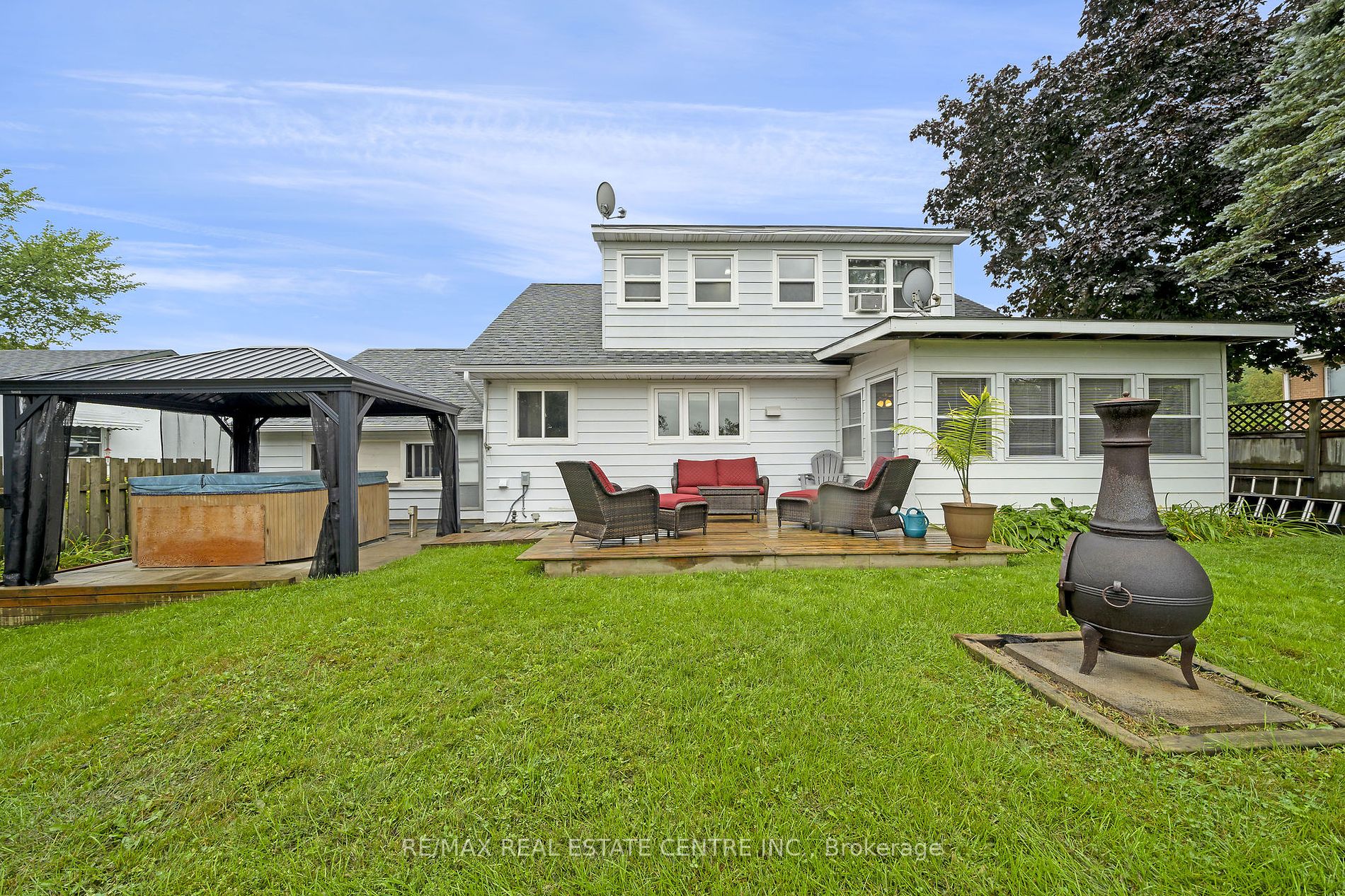 24 Church Boulevard