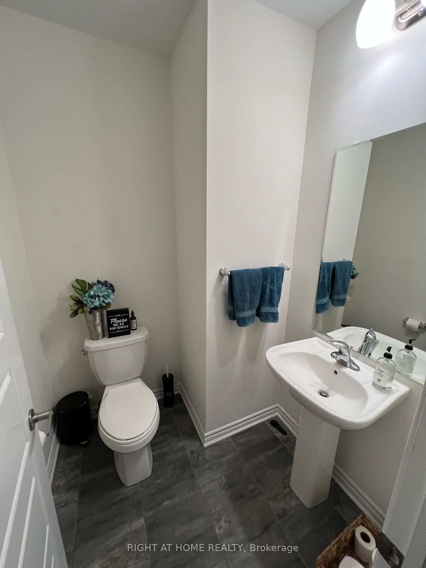 404 Equestrian Way