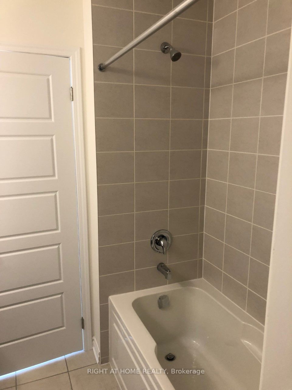 404 Equestrian Way