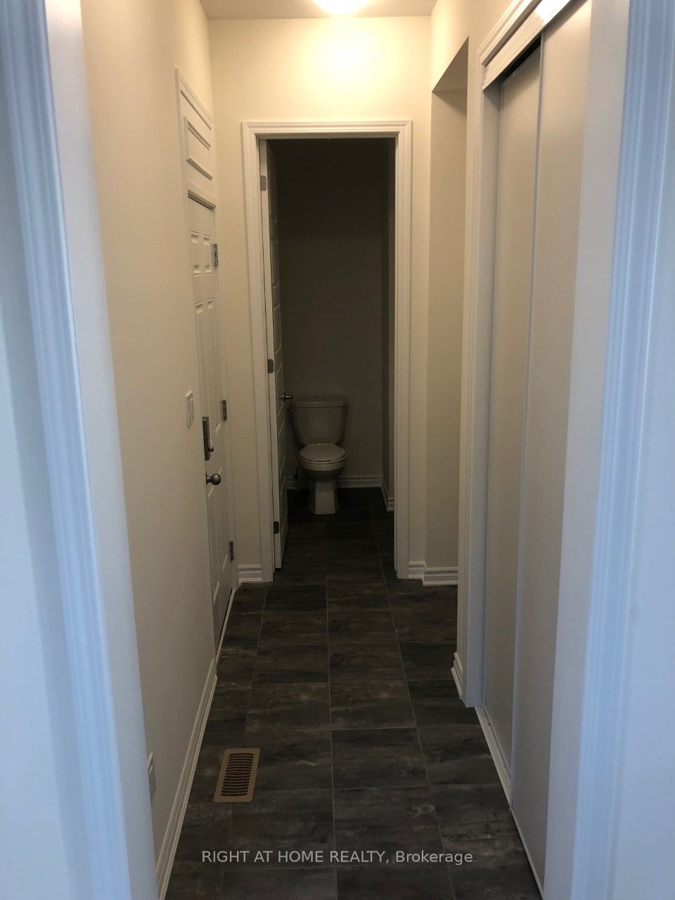 404 Equestrian Way