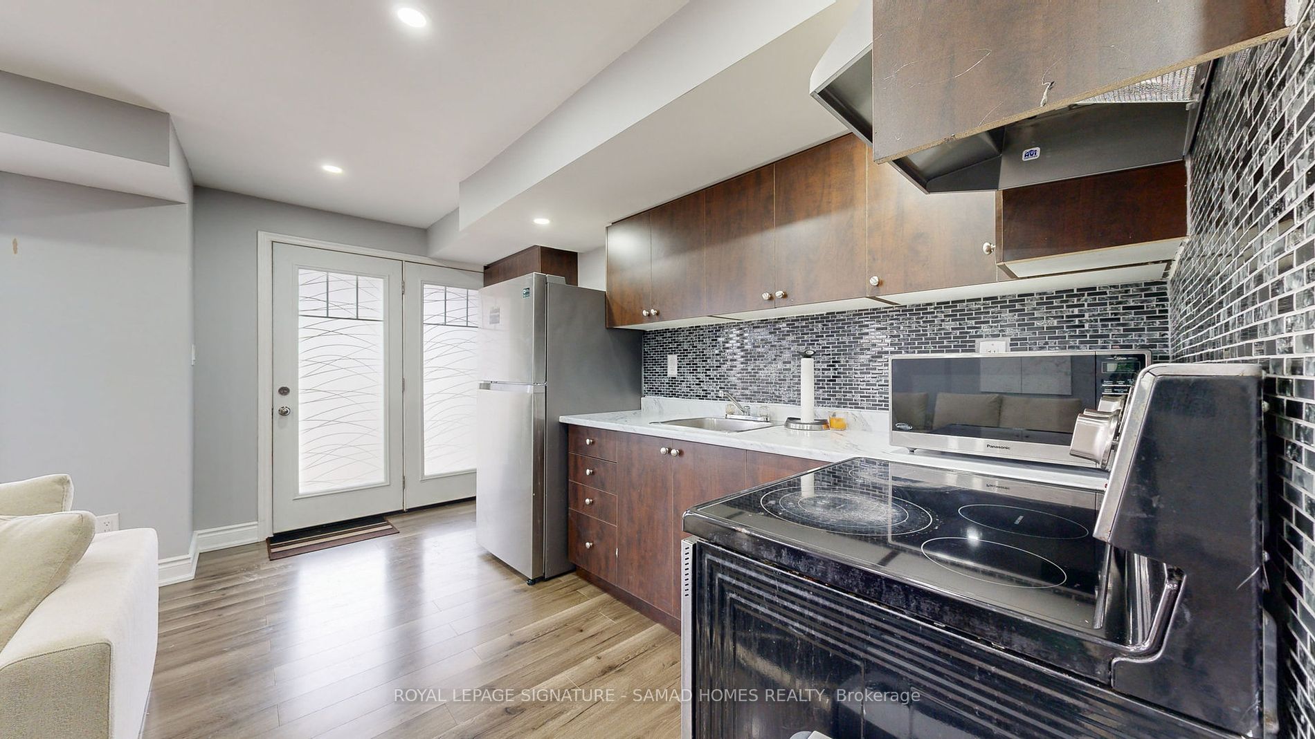 54 Pagebrook Crescent, #Main