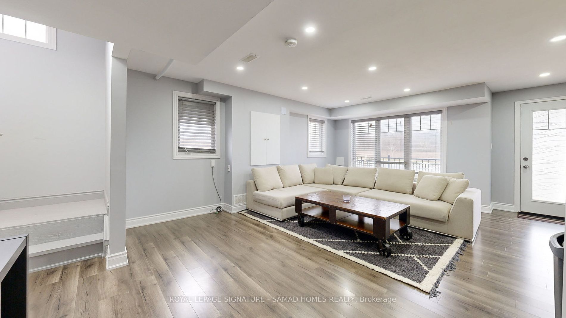 54 Pagebrook Crescent, #Main