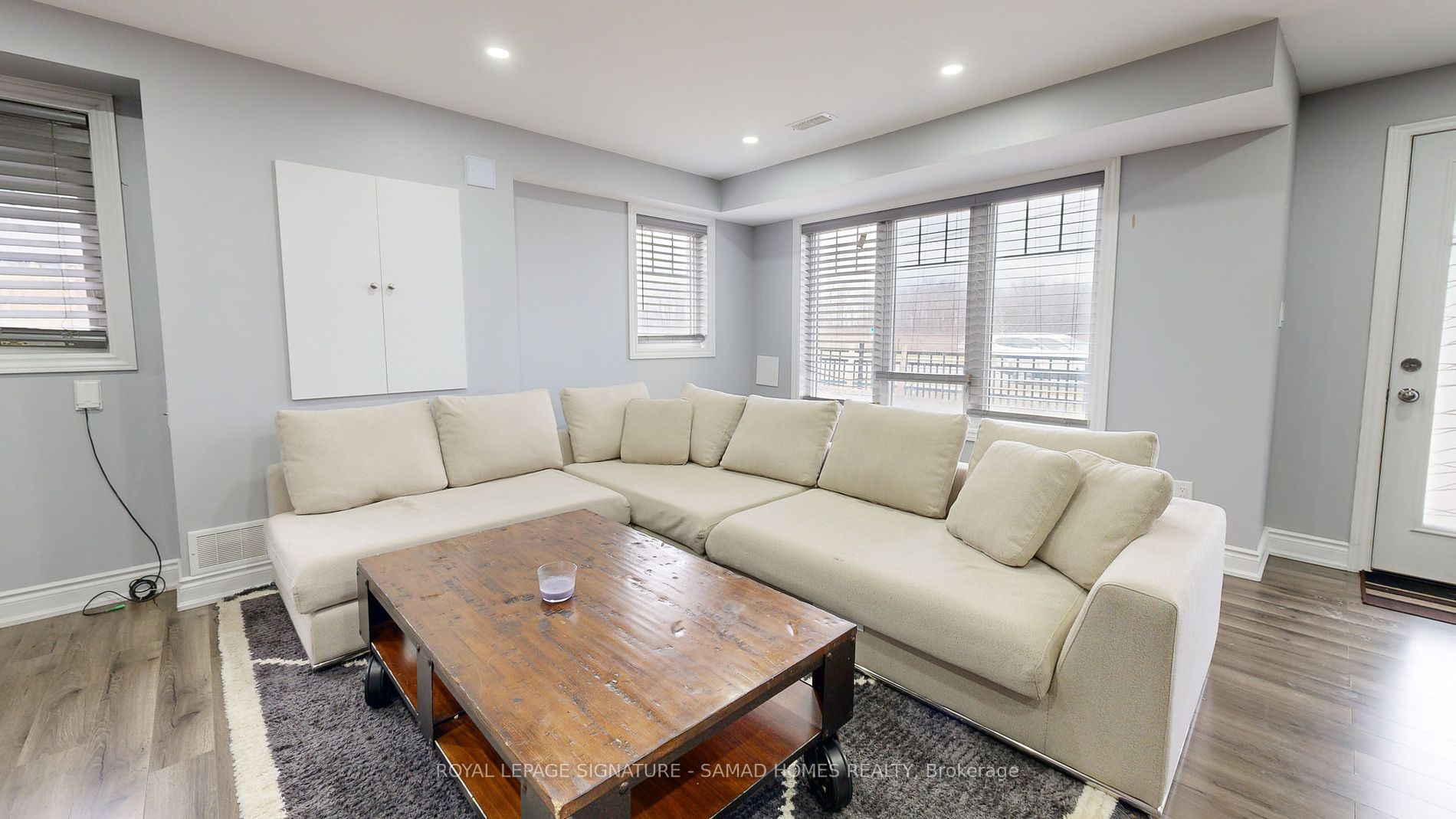 54 Pagebrook Crescent, #Main