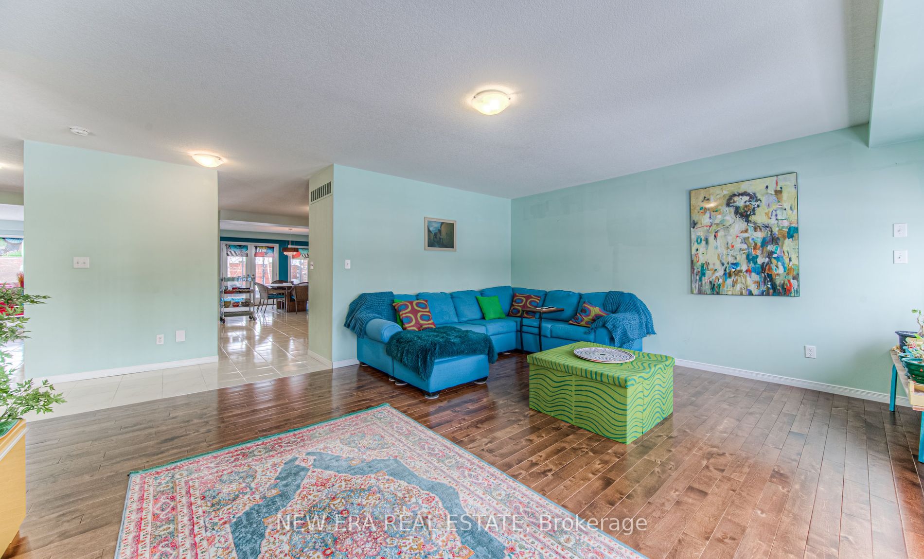 565 Sundew Drive