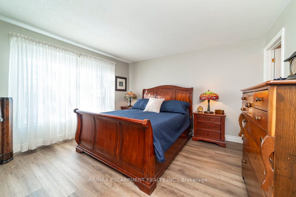 105 Glenariff Drive