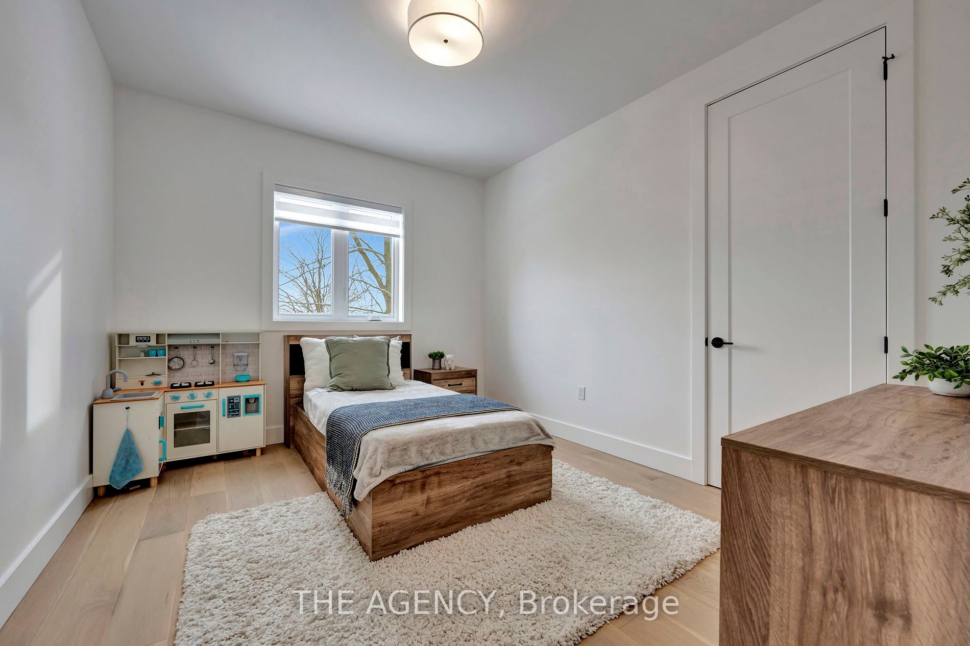 8 Tanager Drive