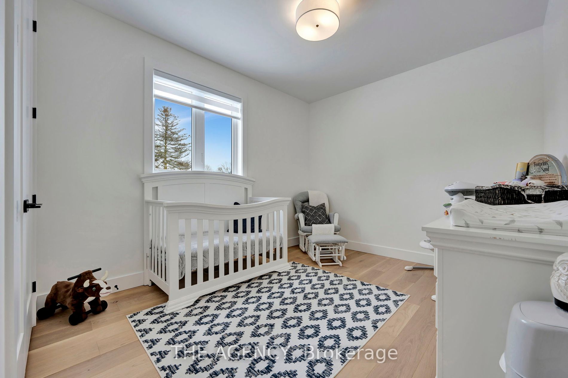 8 Tanager Drive