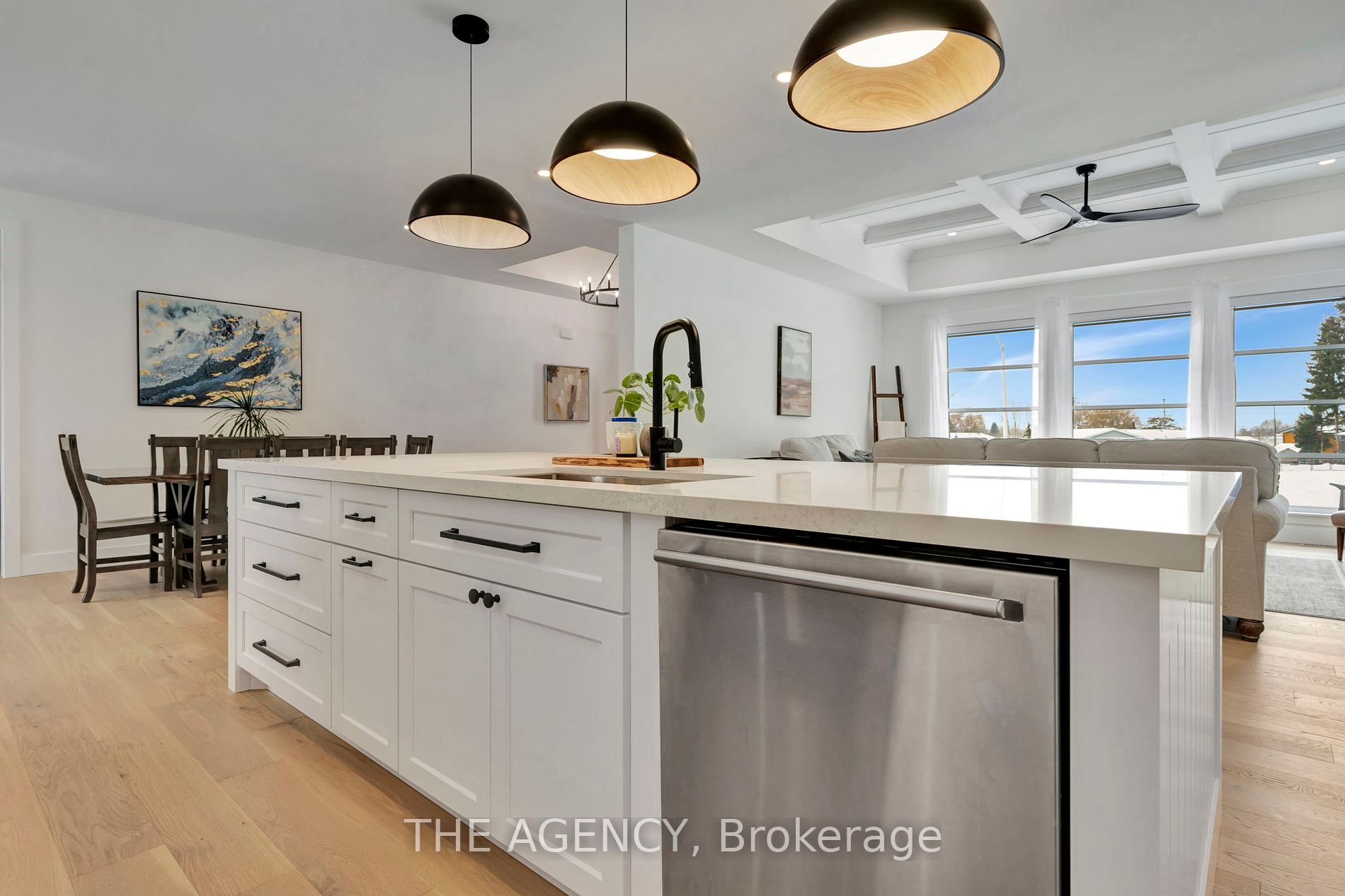 8 Tanager Drive