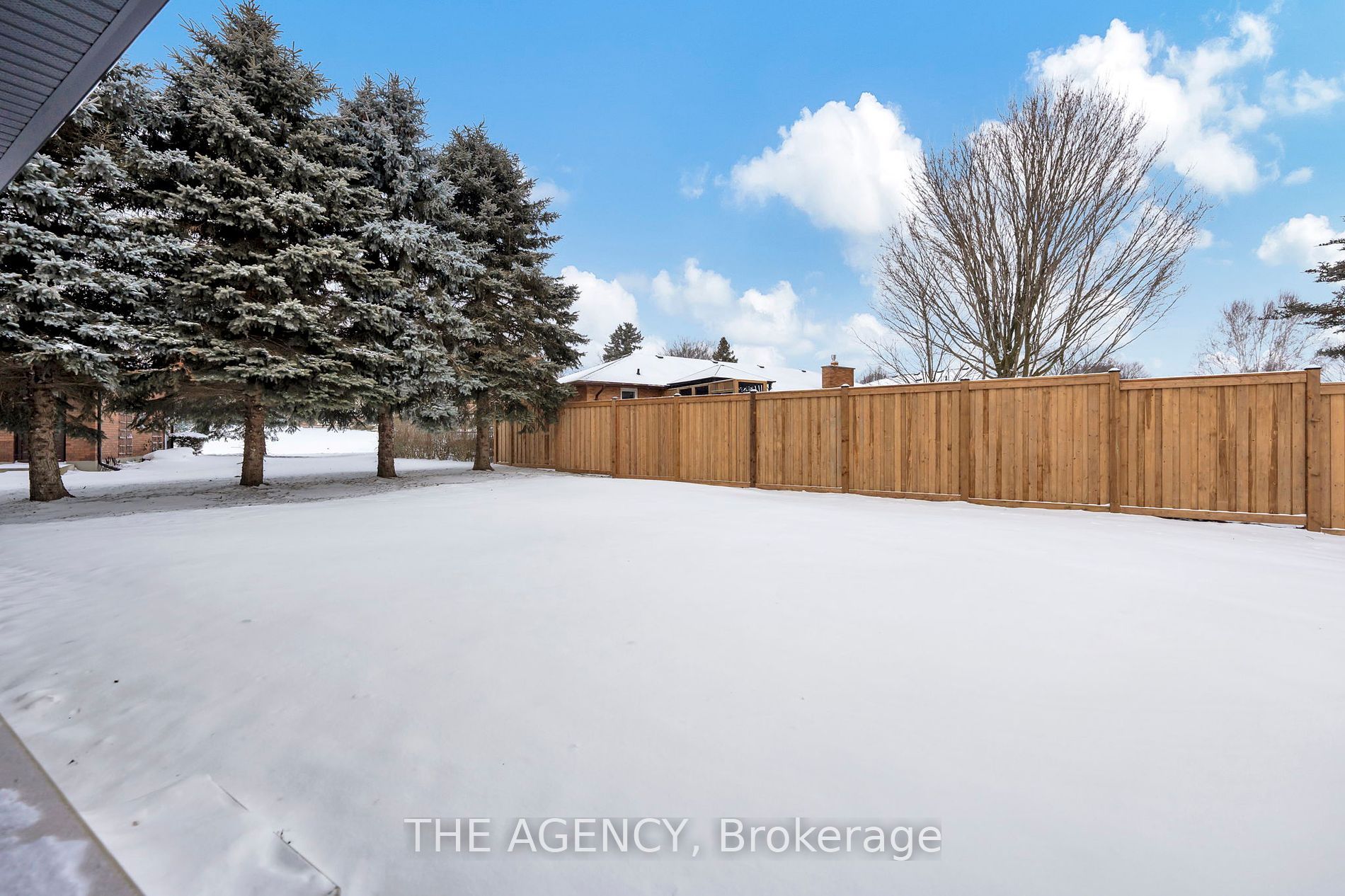 8 Tanager Drive