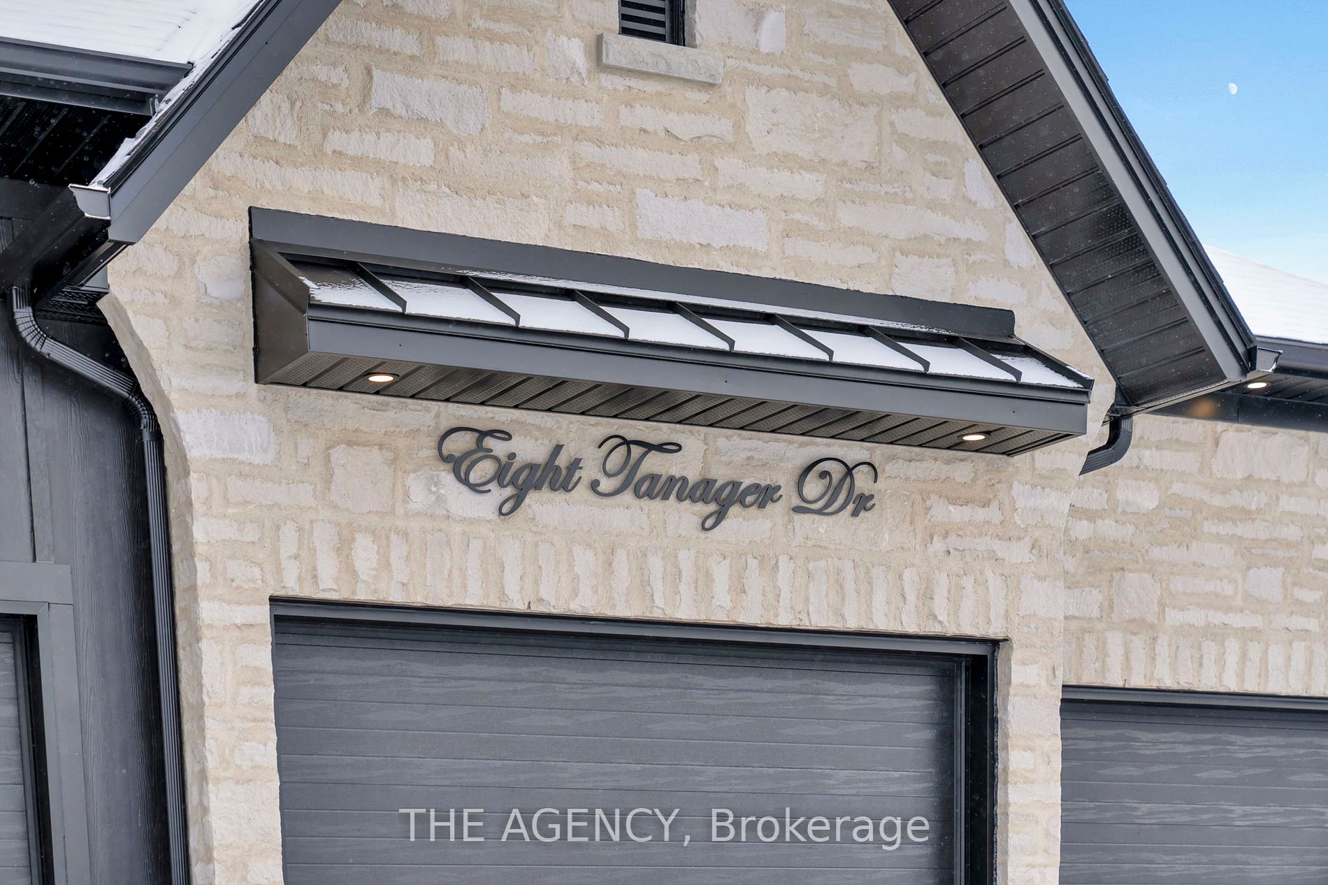 8 Tanager Drive