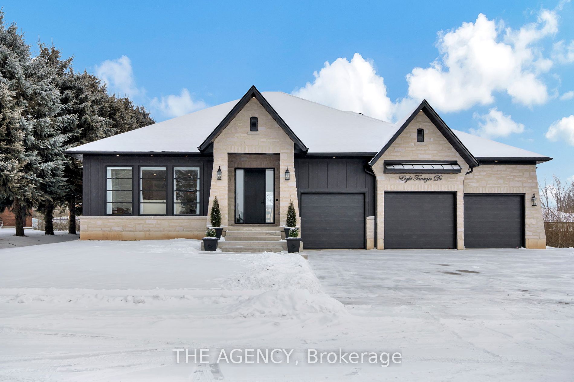 8 Tanager Drive