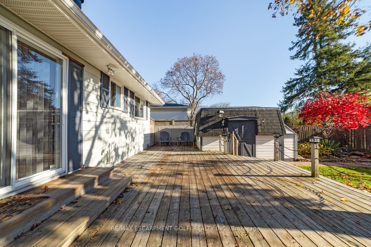 185 Bonaventure Dr