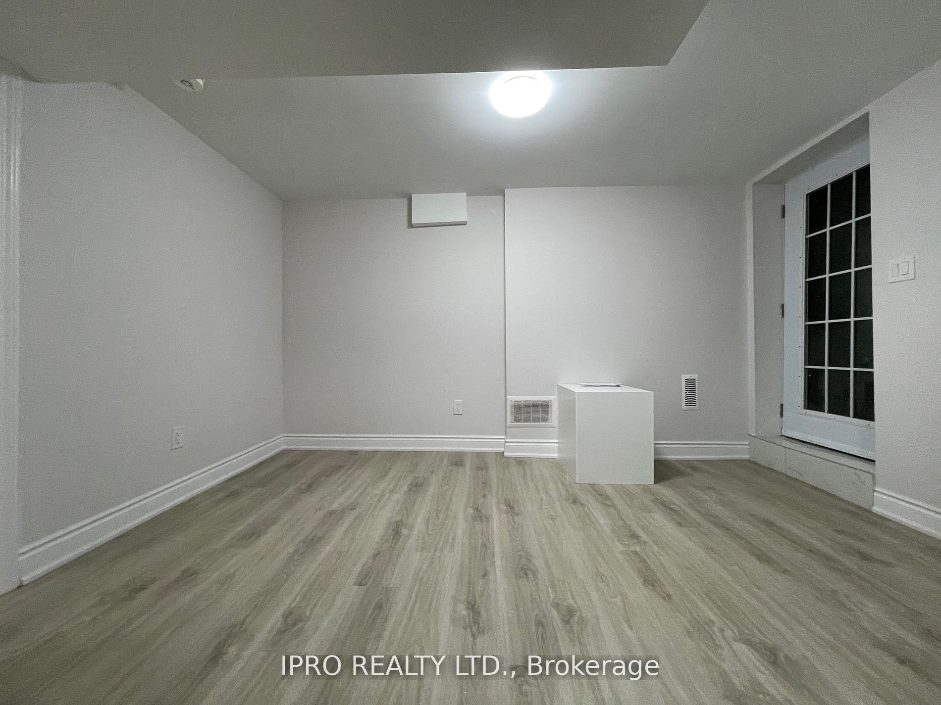 56 Riley St, #Bsmt