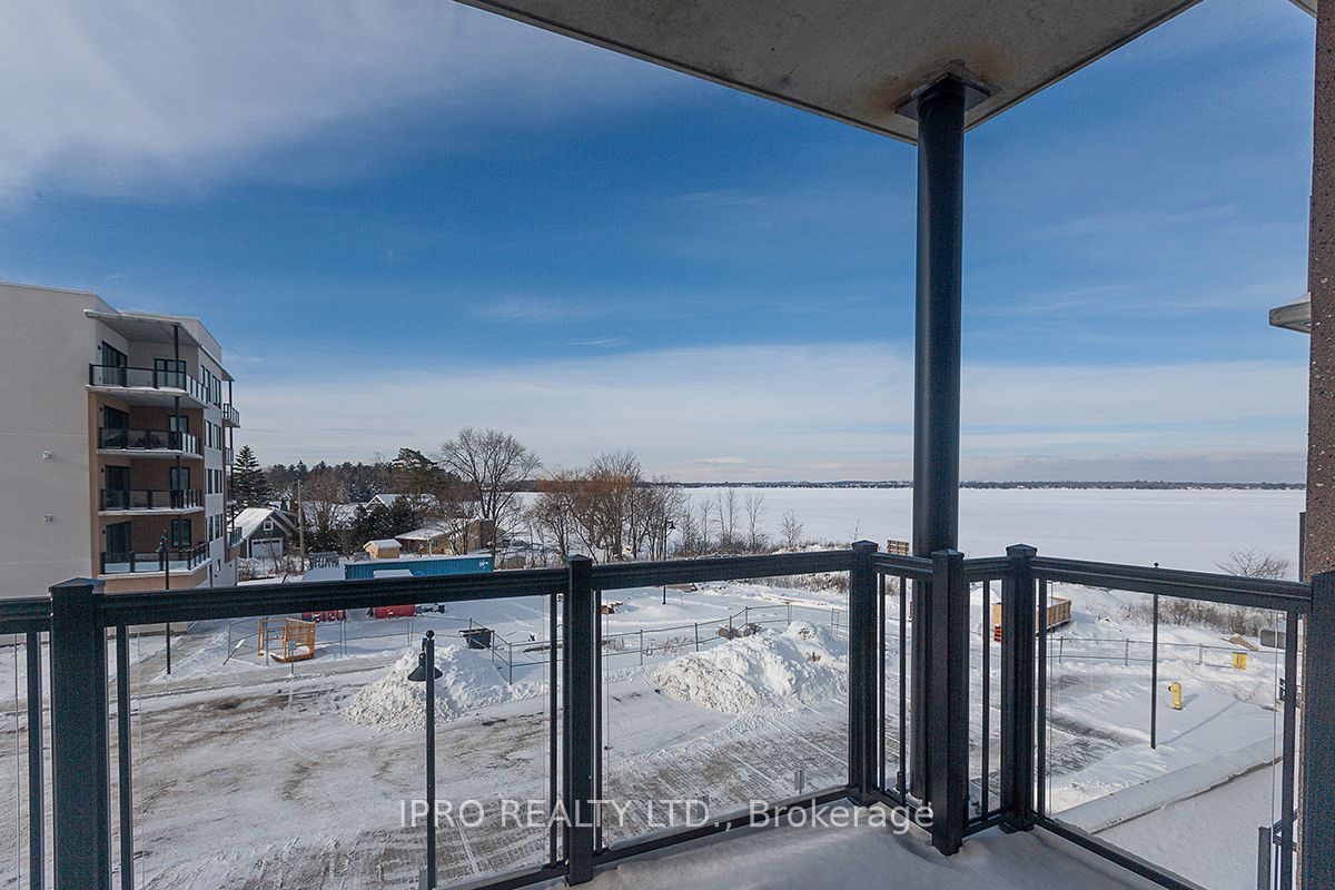 19B West Street N #303