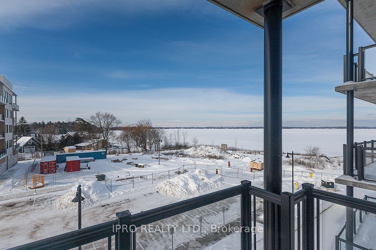 19B West Street N #303
