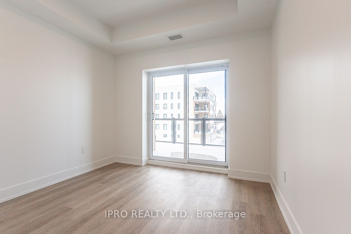 19B West Street N #303