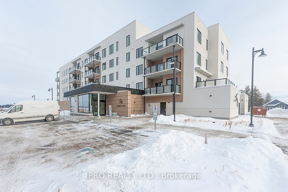 19B West Street N #303