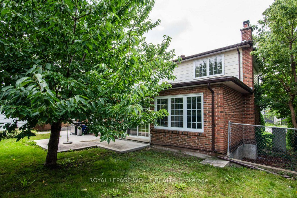 52 Heiman Street