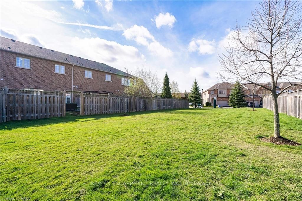 99 Panabaker Drive, #44