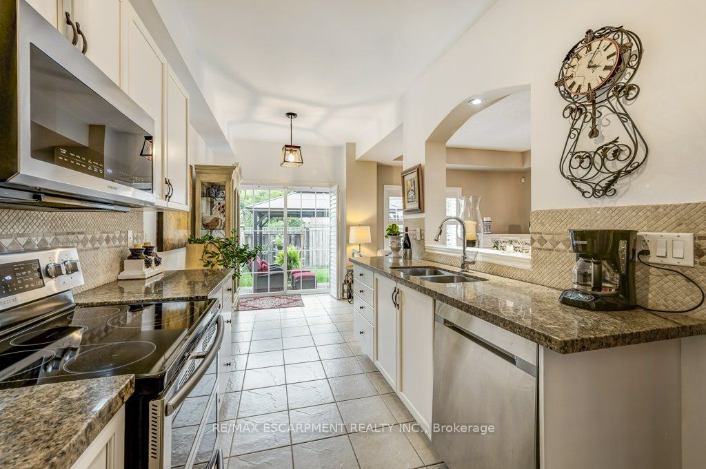 99 Panabaker Drive, #44