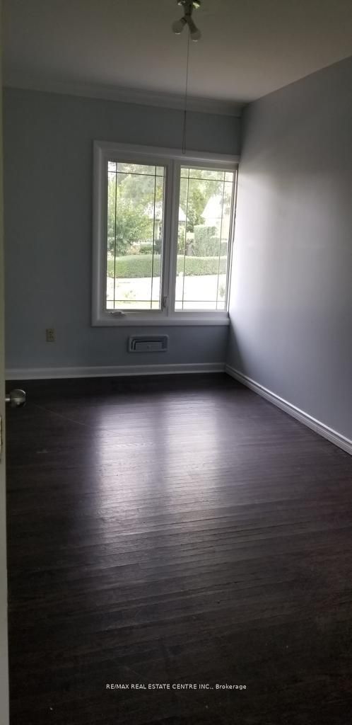 196 Rifle Range Rd