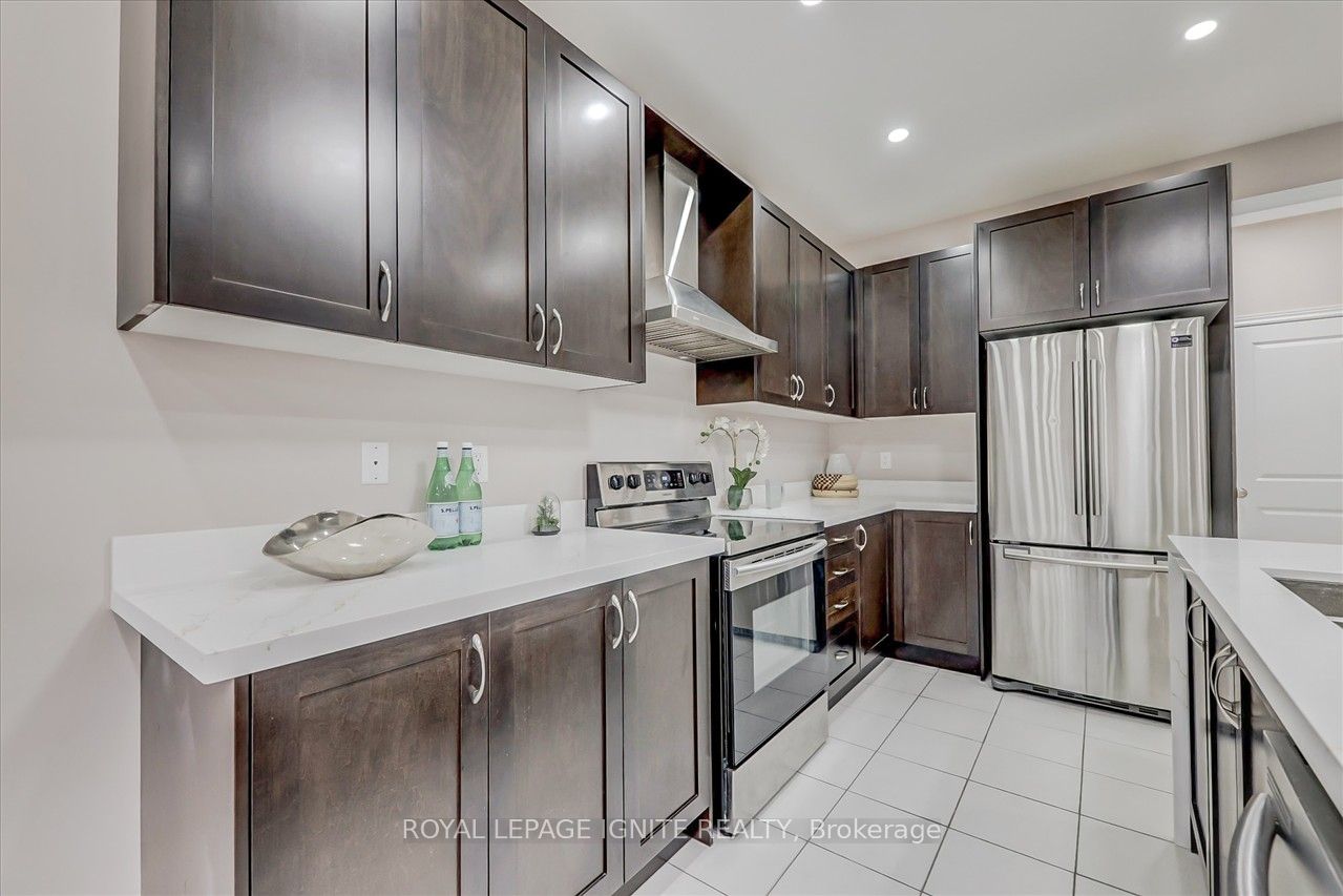 33 Robbins Ridge