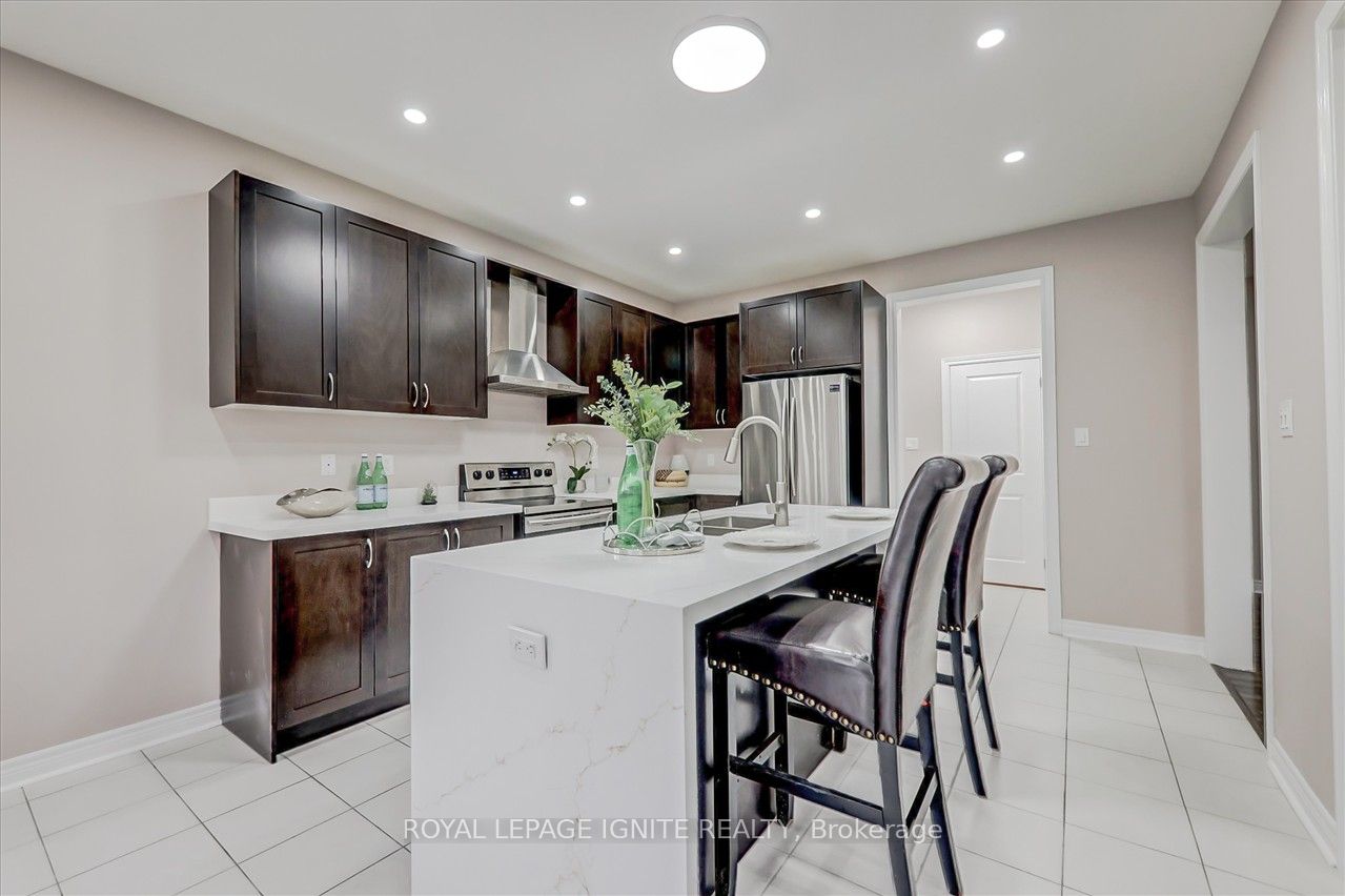 33 Robbins Ridge