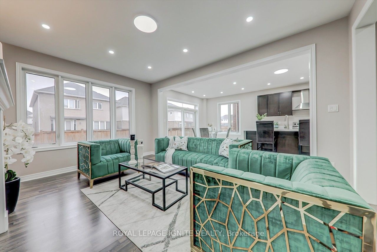 33 Robbins Ridge
