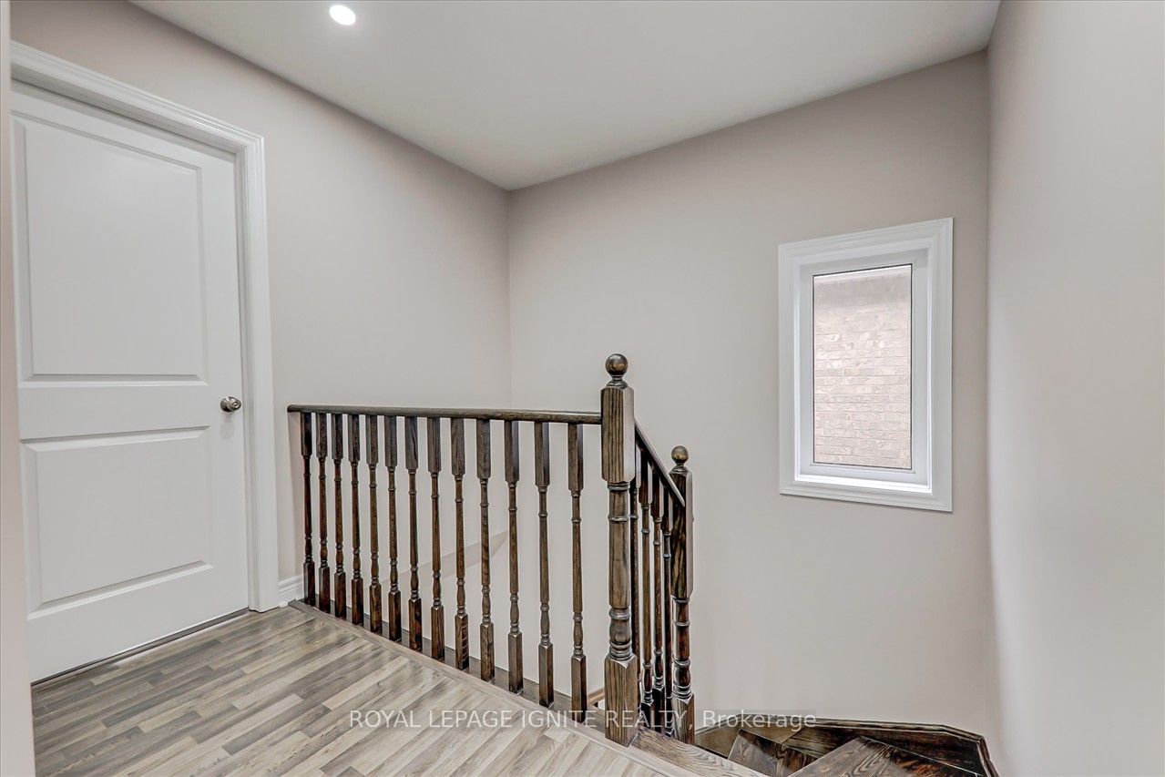 33 Robbins Ridge