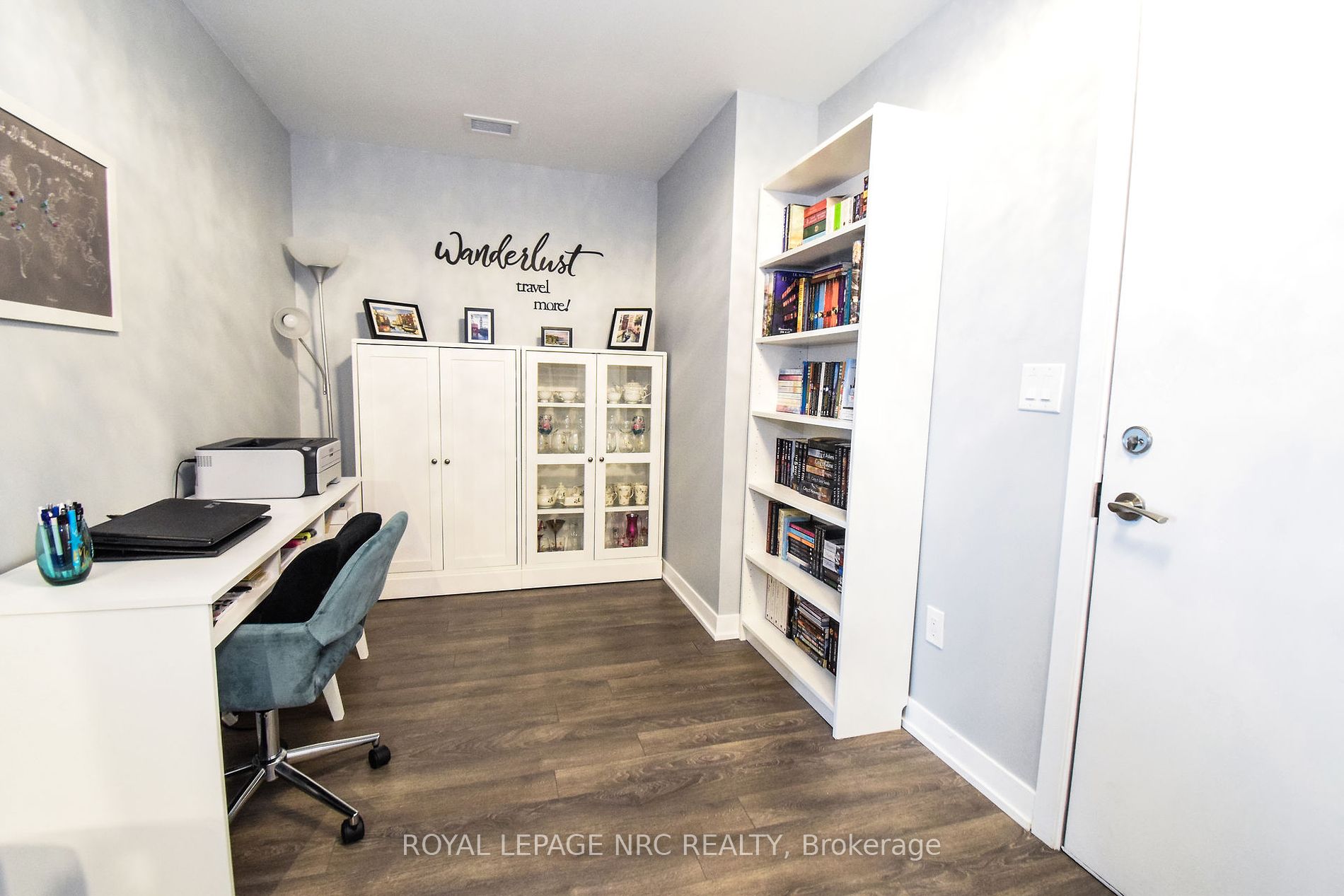 550 North Service Road #1307