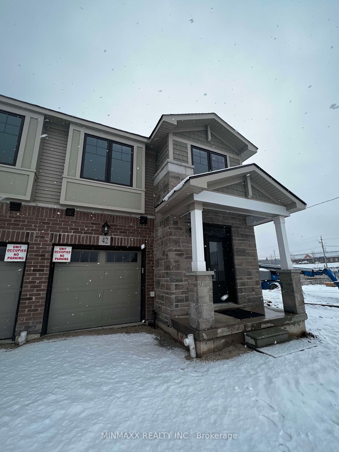 42 Birmingham Dr