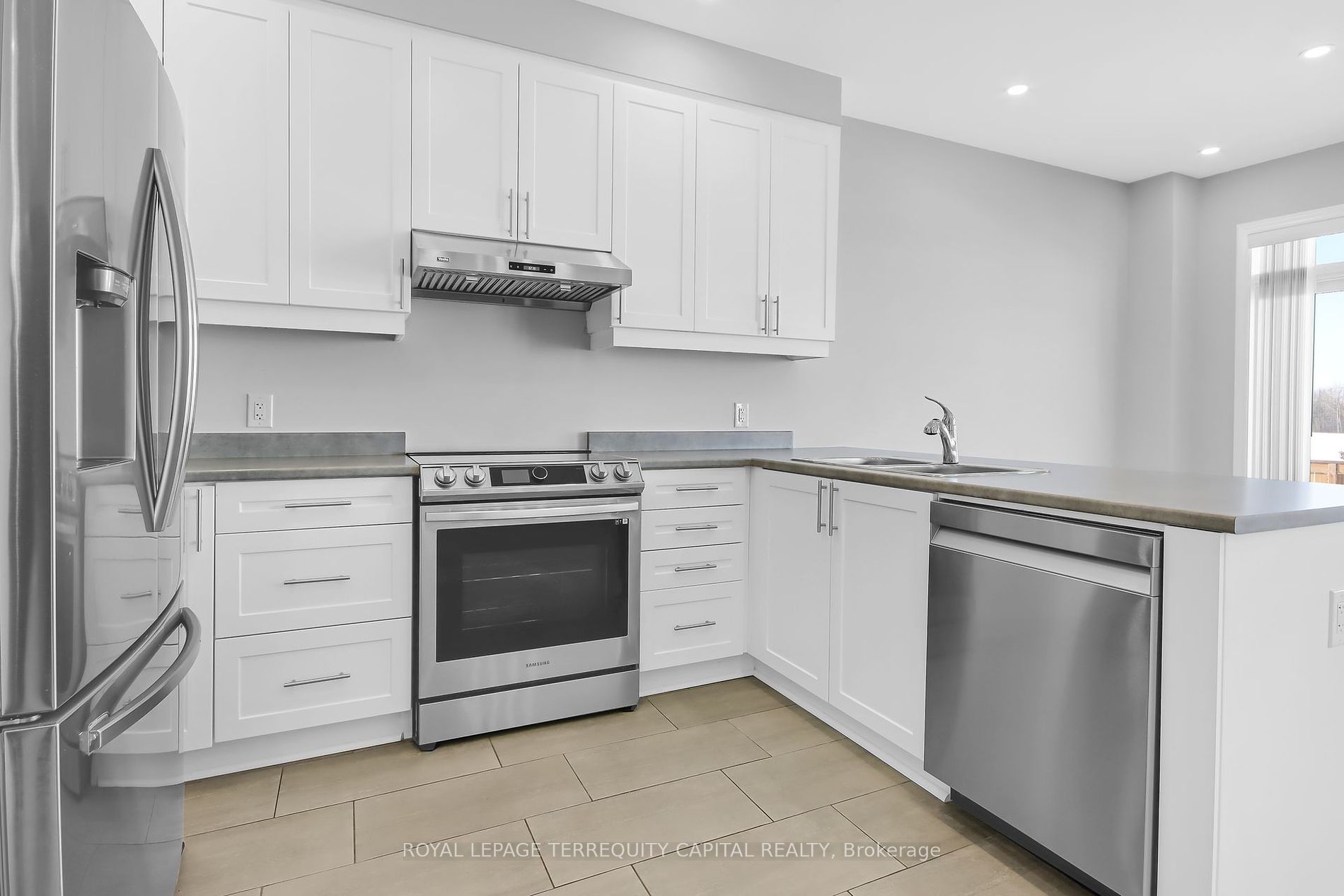 116 Unity Place