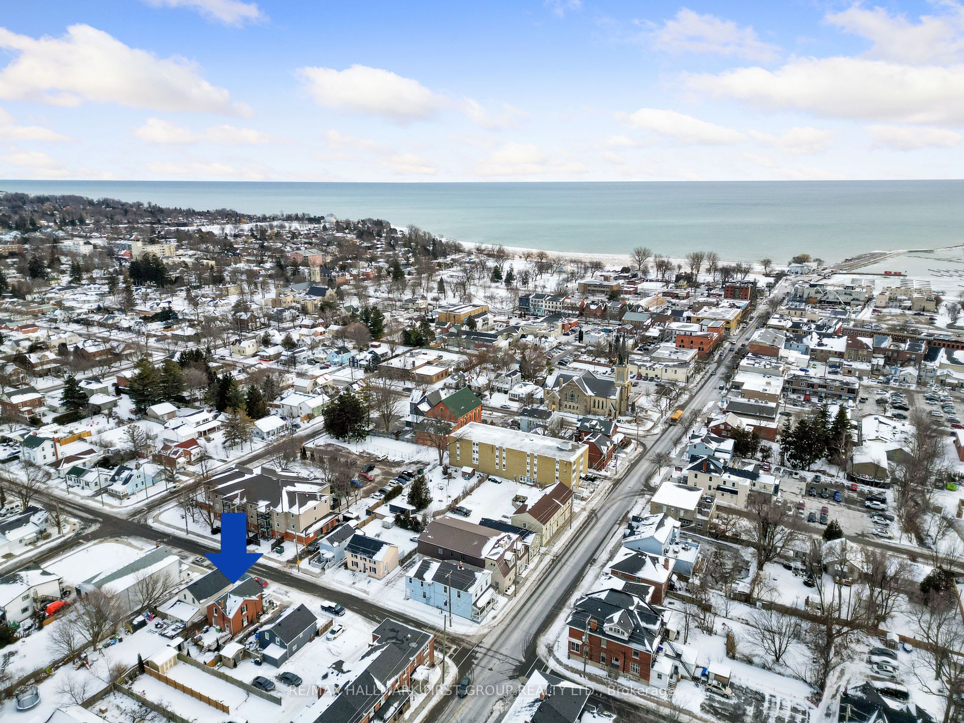 14 James St E