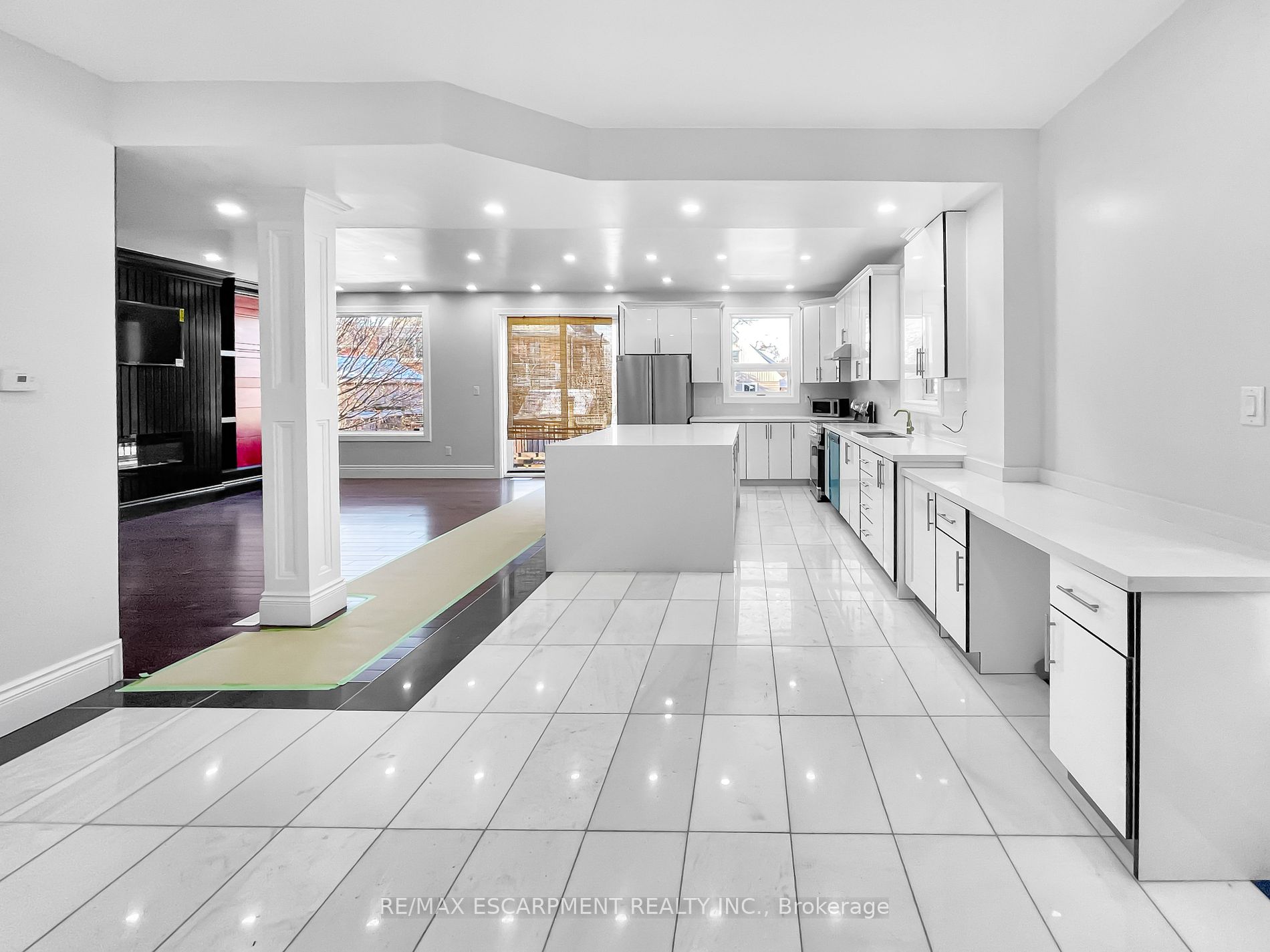 116 East 21st Street