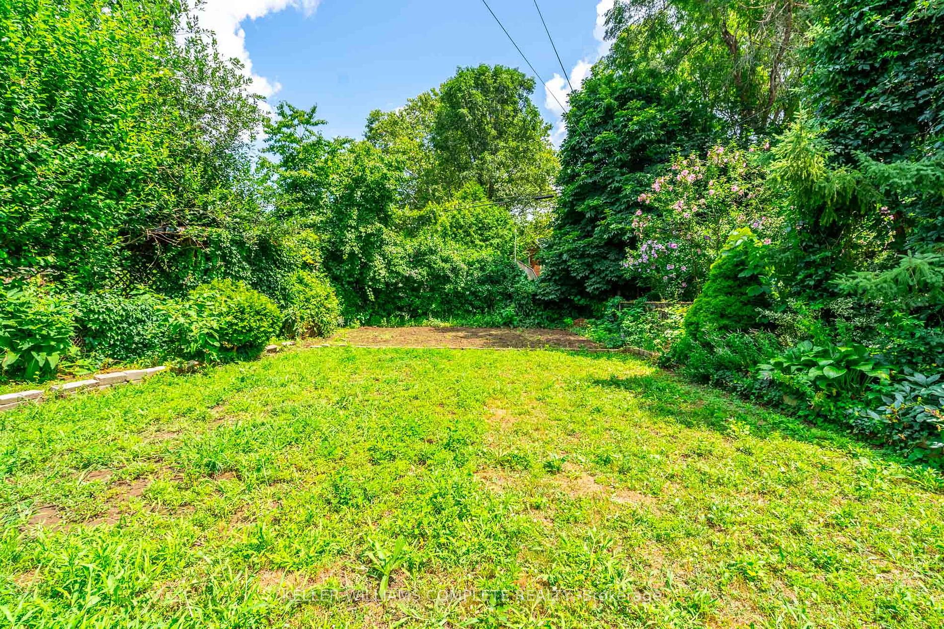 239 Sherman Ave S