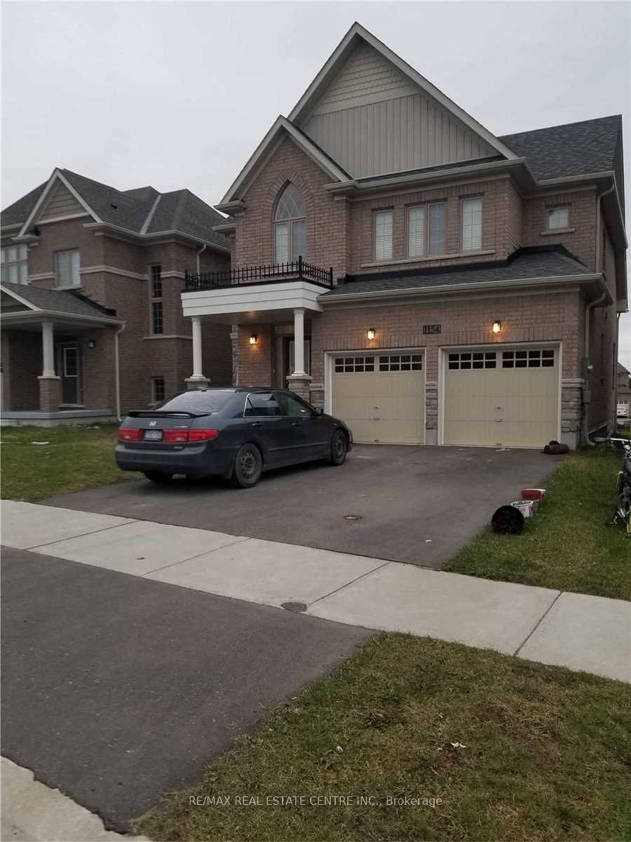 1154 Upper Thames Drive
