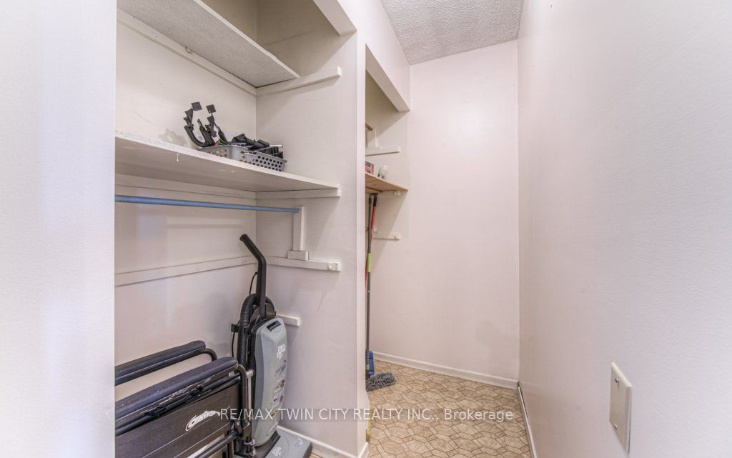67 Breckenridge Dr, #308
