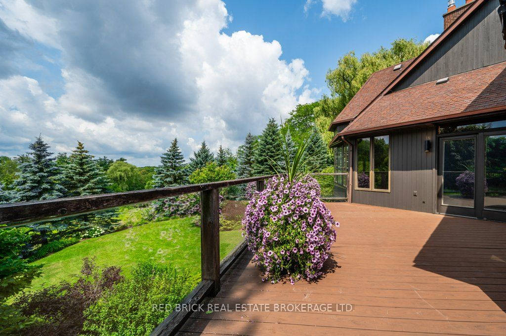 76 Grand Hill Drive