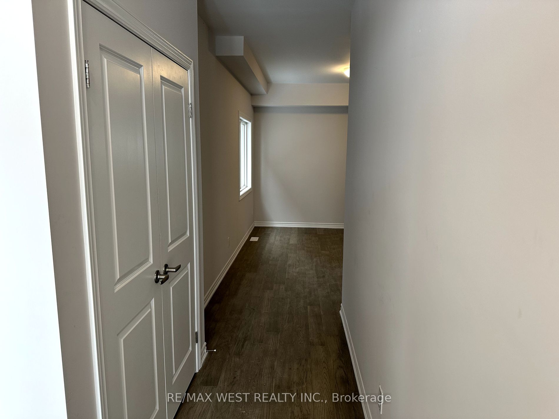 32 Bradley Avenue