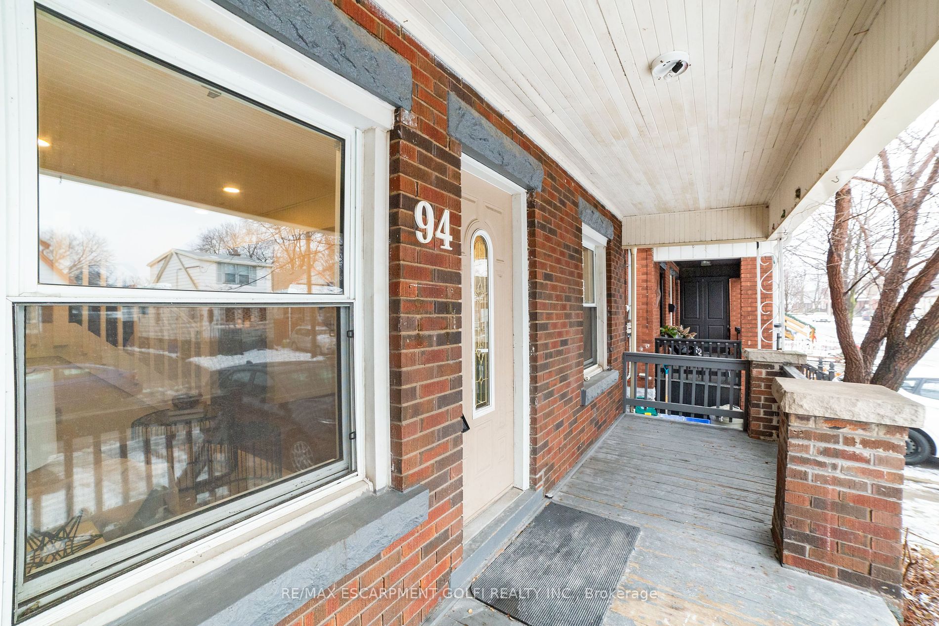 94 Cope St