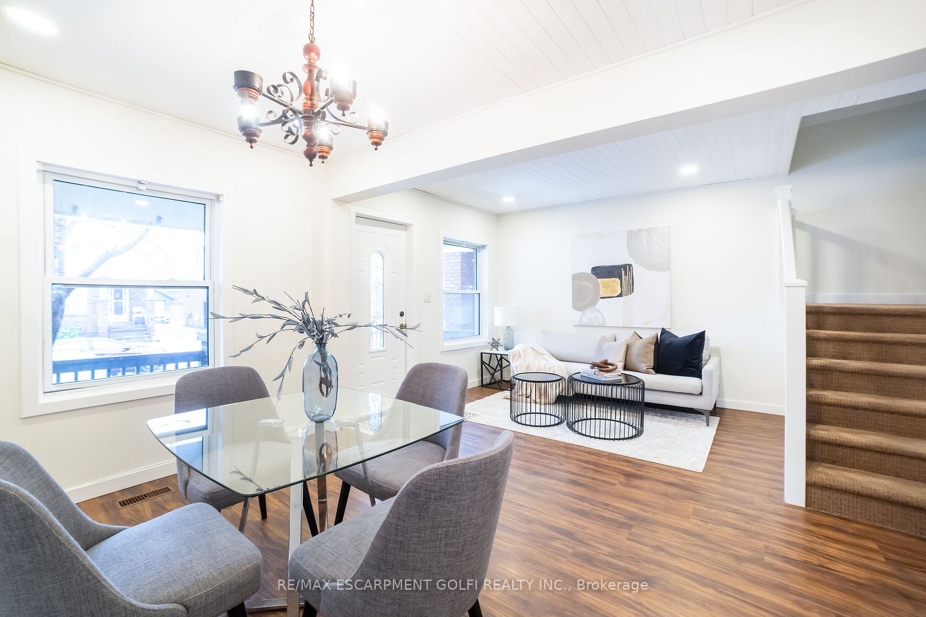 94 Cope St