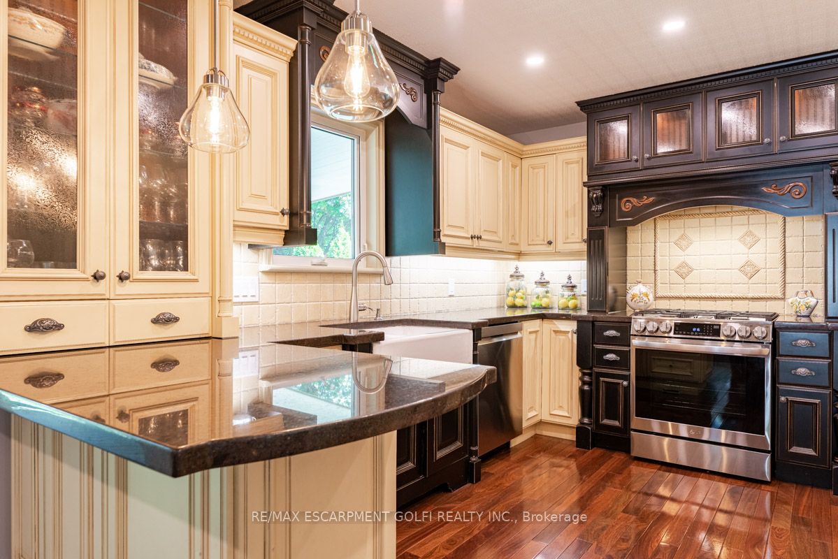 17 Brigantine Crt