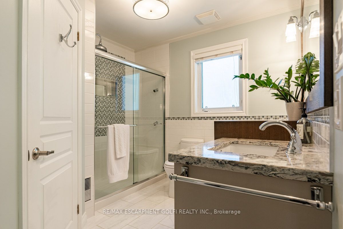 17 Brigantine Crt